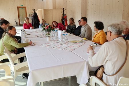 Pot za spomin v Arboretumu Volčji Potok povezuje generacije in krepi demenci prijazno okolje (27)